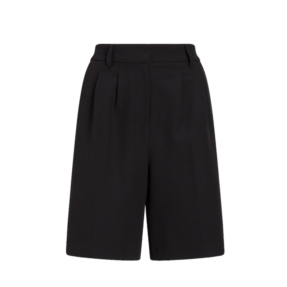 Express super high rise Bermuda shorts black Sz 4